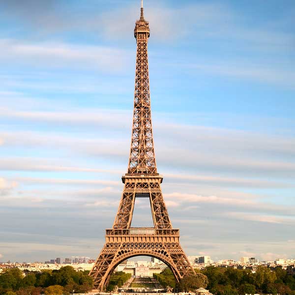 Eiffel Tower in picture quiz